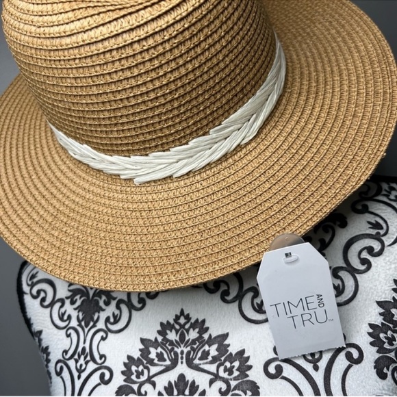 Time and Tru Boho Embroidered Fedora Hat NWT Sun Hat Beach Vacation - Picture 4 of 8